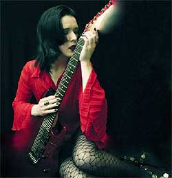 Жас жігіт тәжірибесіз порно Такси жүргізушісімен жыныстық қатынас